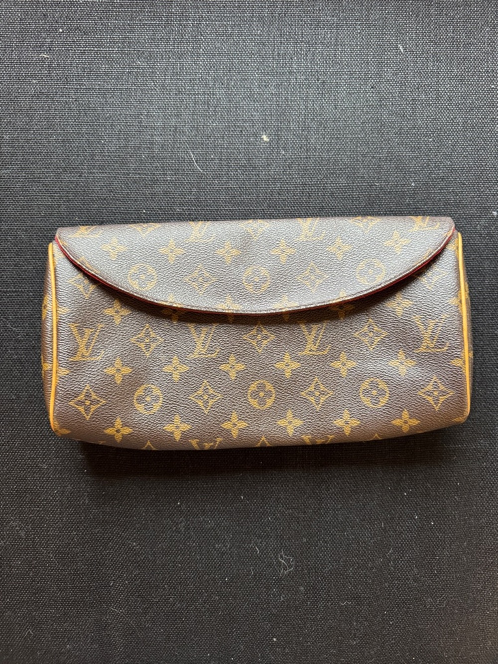 Louis Vuitton Monogram Envelope Clutch - Brown/Gold